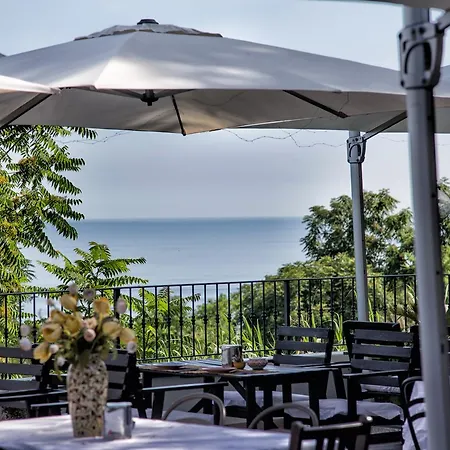 ベッド・アンド・ブレックファスト Bahita - Betty's