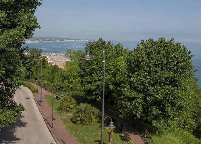 Bahita - Betty's Panzió 3*